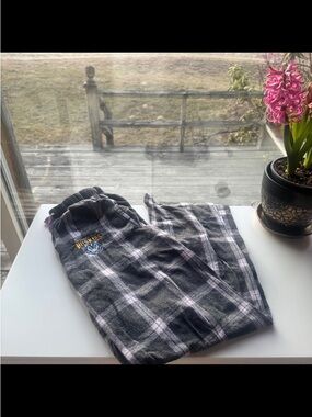 Gray & Light Purple Plaid Lounge Pants with Huskies Logo